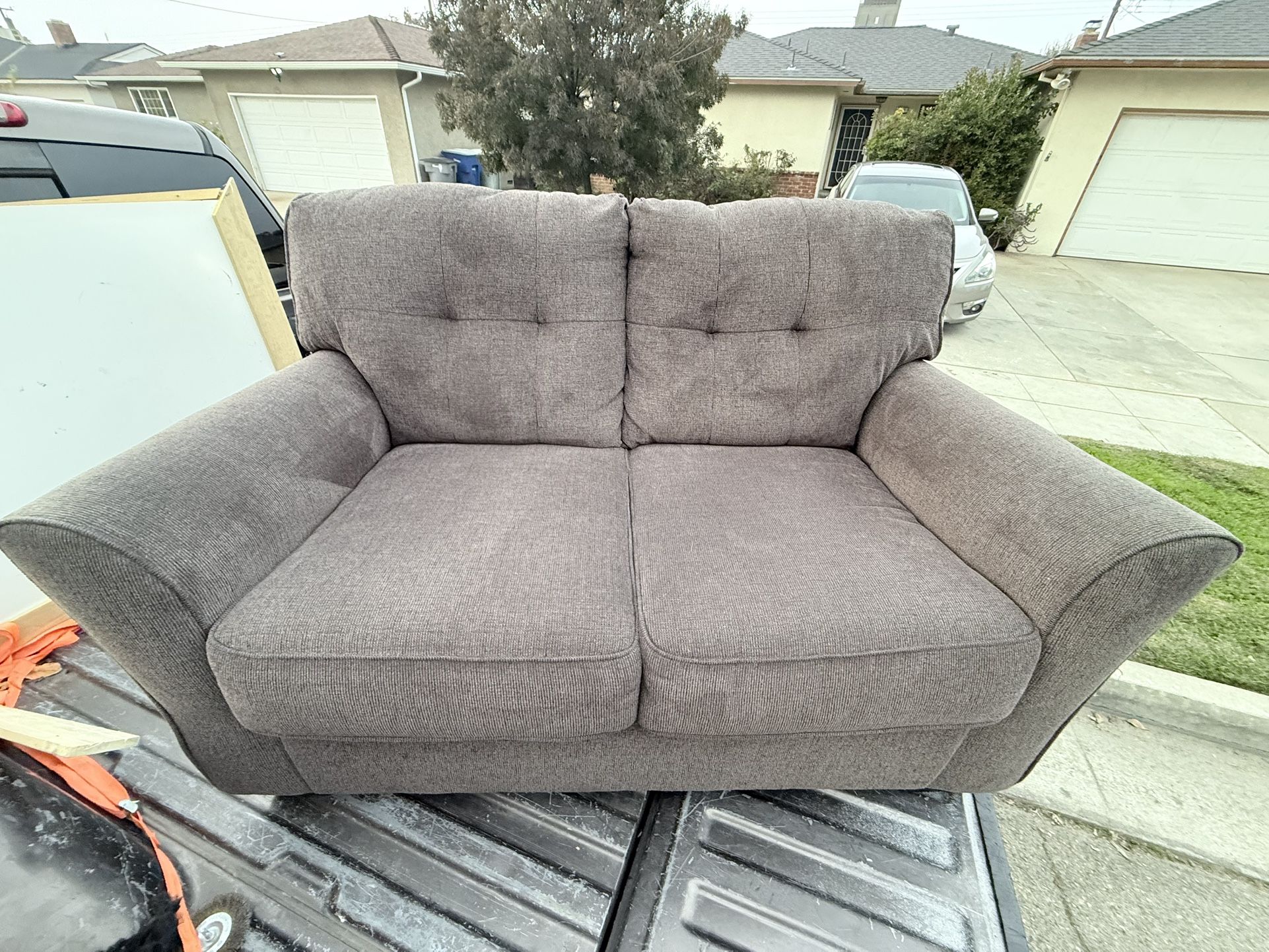 Love Seat, Like New