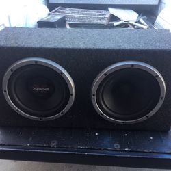 Dual 10" Sony Xplod 650 Watt Speakers And Kicker Box 