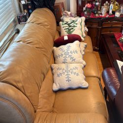 Free Couch
