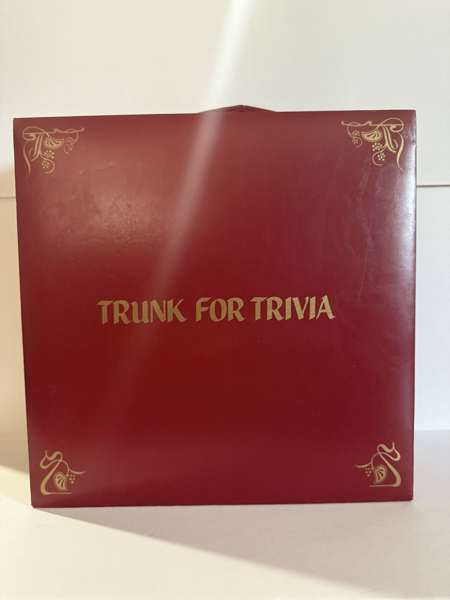 Vintage Trunk For Trivia, Trivia Pursuit Board Game & Carrying Case Complete Set