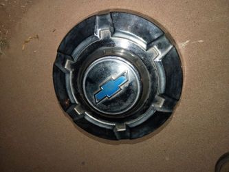 Hubcaps Chevy