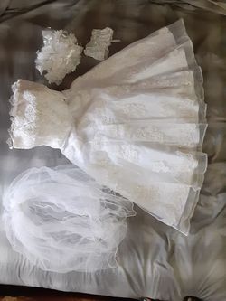 Custom made- prefer cash/direct deposit with account on file