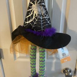 Brand New Witch Hats With Legs Used For Crafting.