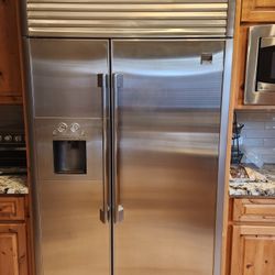 Kenmore PRO Side-by-side Refrigerator 