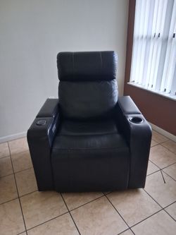Black leather movie theater recliner