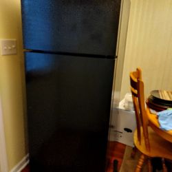 5.5 Feet GE  Freezer.