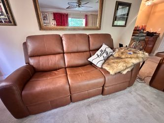 Real Leather Recliner Sofa and Recliner Chair