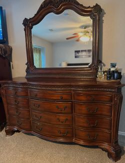 vintage real wood dresser/ vanity