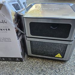 Air fryer Sur La Table 13-Quart Multifunctional Air Fryer- Read Description 