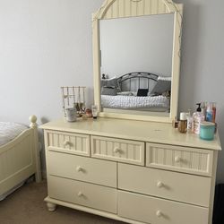 Off White Dresser with Mirror