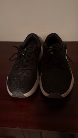 men under Armour shoes size 11.5