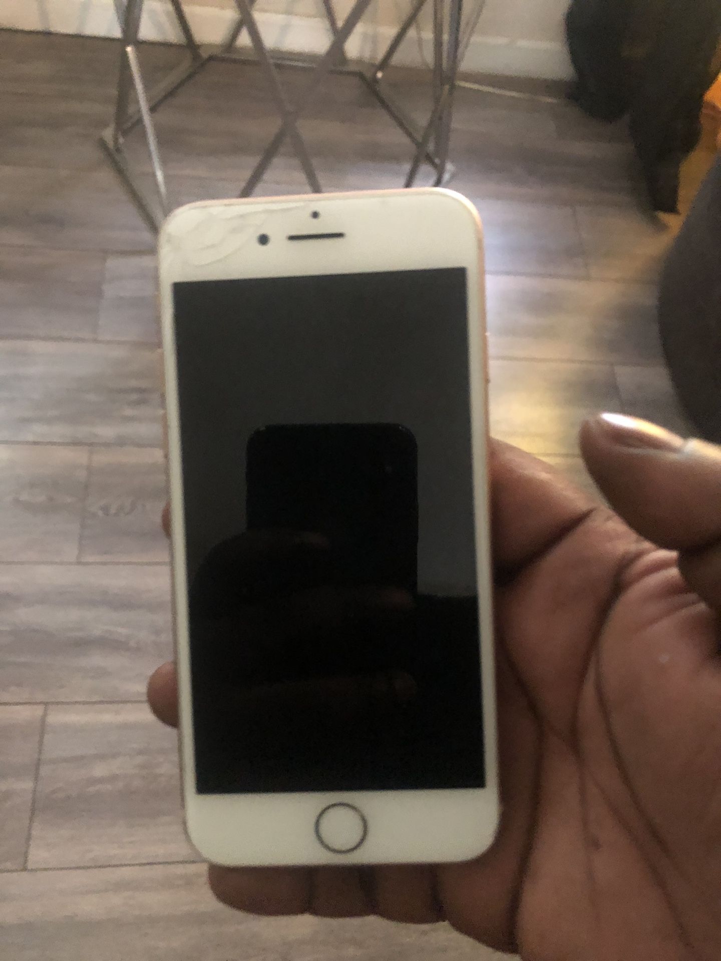 iPhone 8