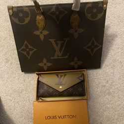 Purse With Matching Wallet 