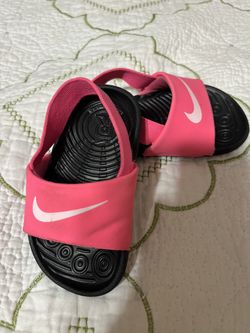 Sandalias de niña, número cuatro