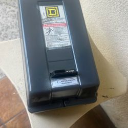 Nema   Starter.  SQD  No. 8911DPS013V02