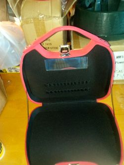 Cosmetic bag