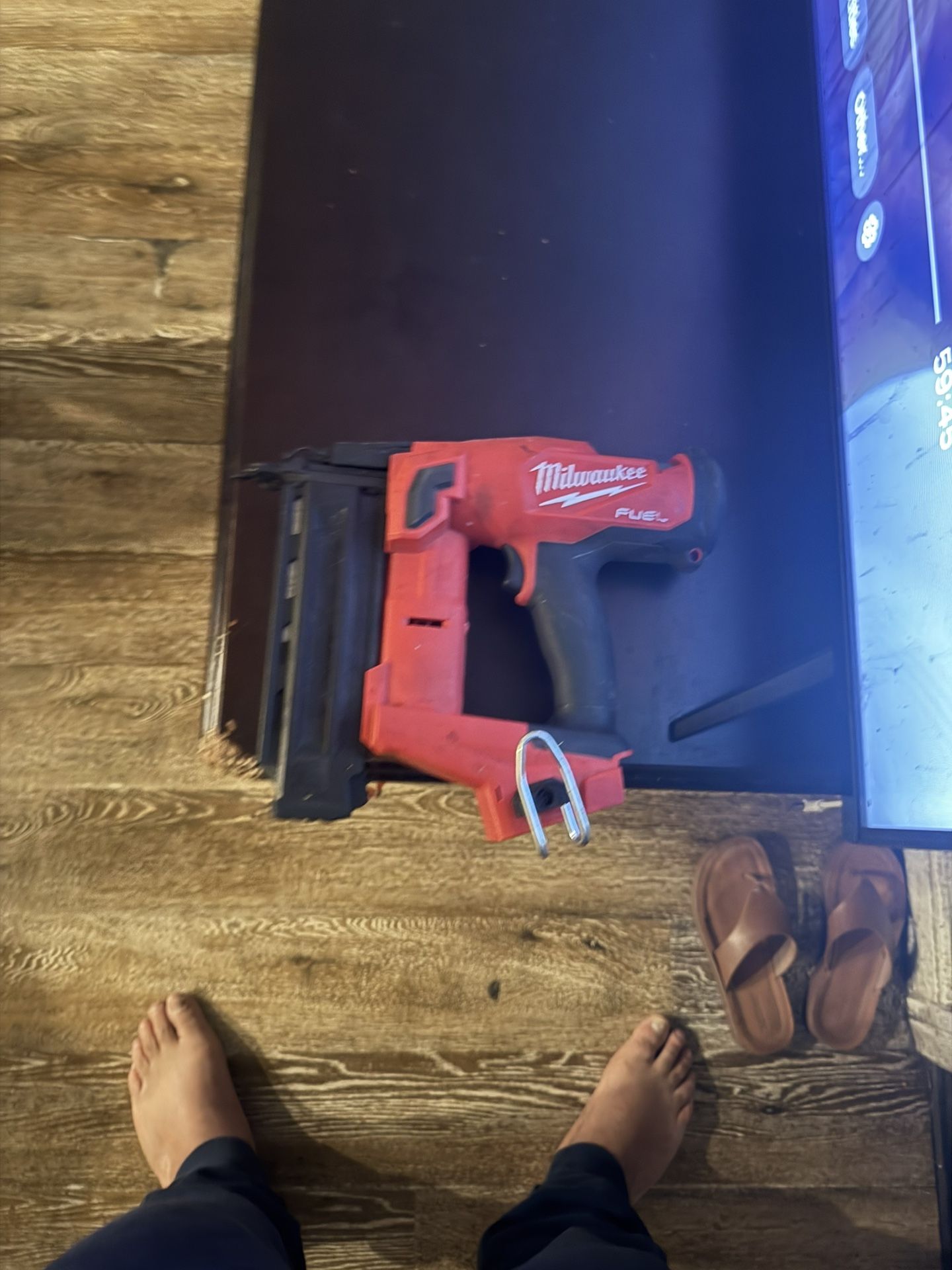 Milwaukee Nail Gun 18 Gauge