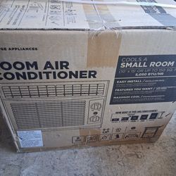 Room Air Conditioner