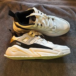 K Swiss Tennis Shoes 