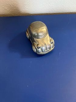 Metal Vehicle Car Volkswagen Beetle Piggy Bank Still Bank with Bottom Coin Slot