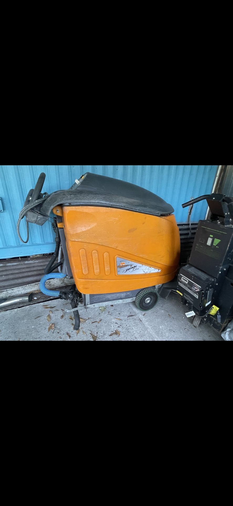 Taski Swingo 1650 And 1655 Floor Scrubbers