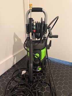 Pressure washer with water gun (multiple modes)