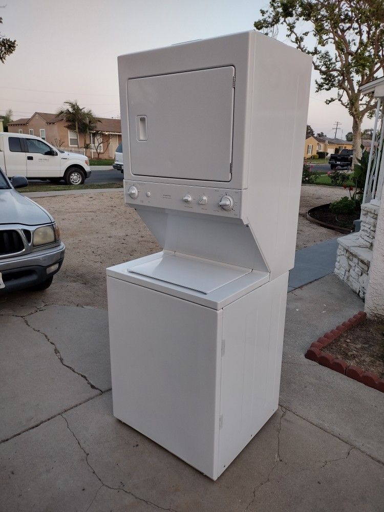 Stackable Washer Gas Dryer