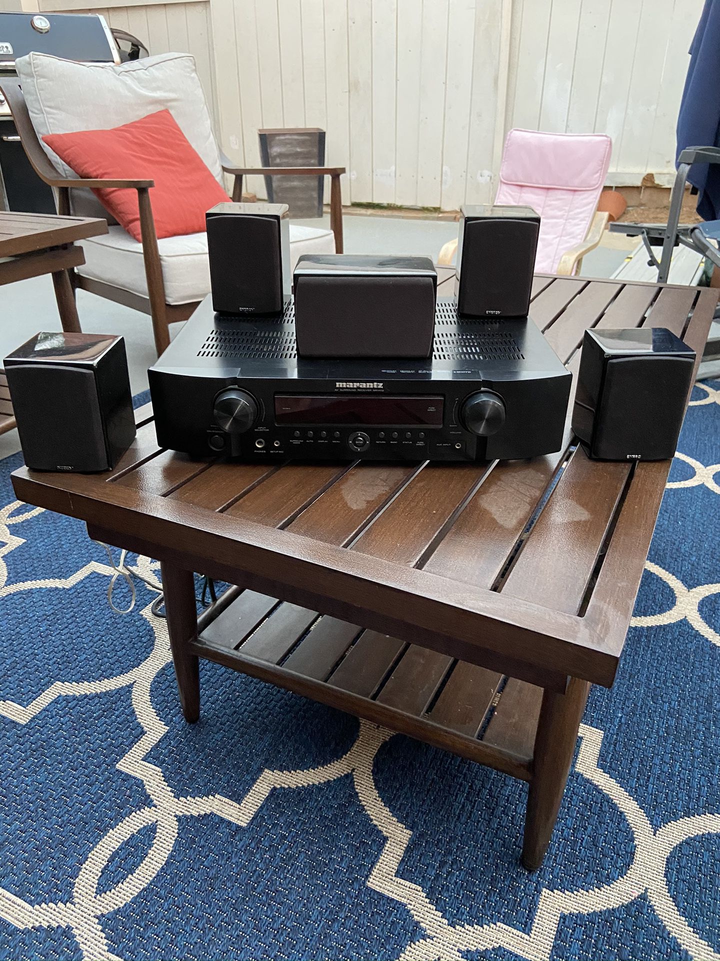 For sale marantz small footprint receiver 5.1 and energy micro surround system with subwoofer (5.1)