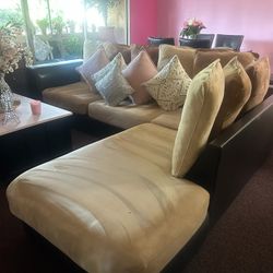 Sofa Set