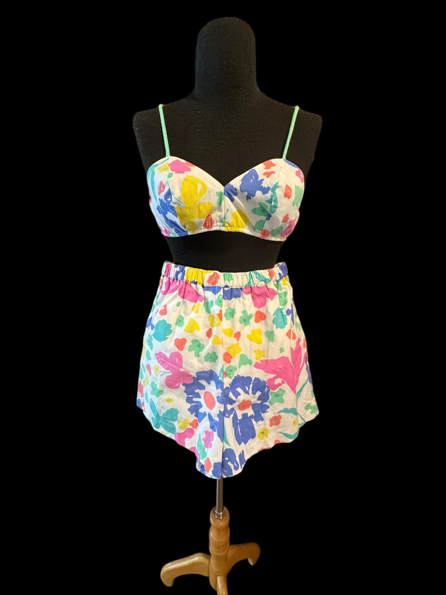 Vintage 1960’s Fun Tiki Floral Bathing Suit 