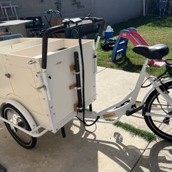 White Bicycle for Corn/Raspados ,