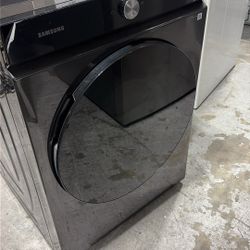 Bespoke Gas Dryer 