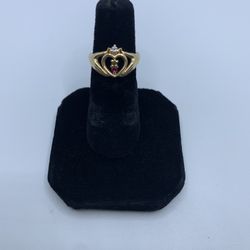 14k Gold Ruby Claddagh Ring 