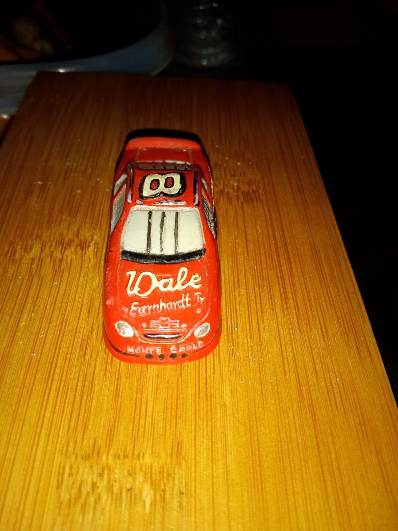 Dale Earnhardt Jr Dye Cast Toy Car