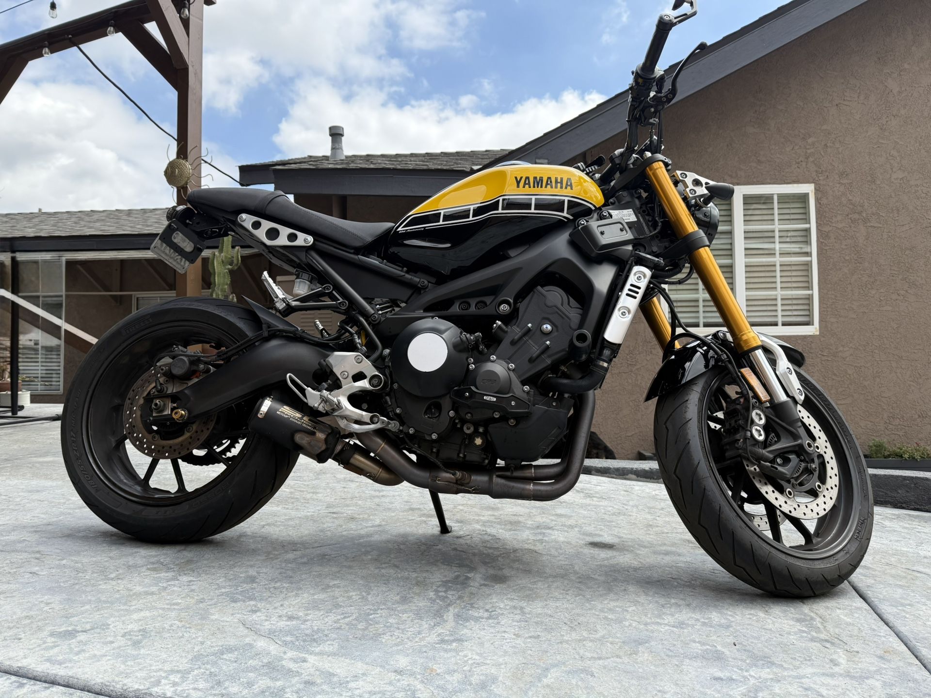 2016 Yamaha XSR900