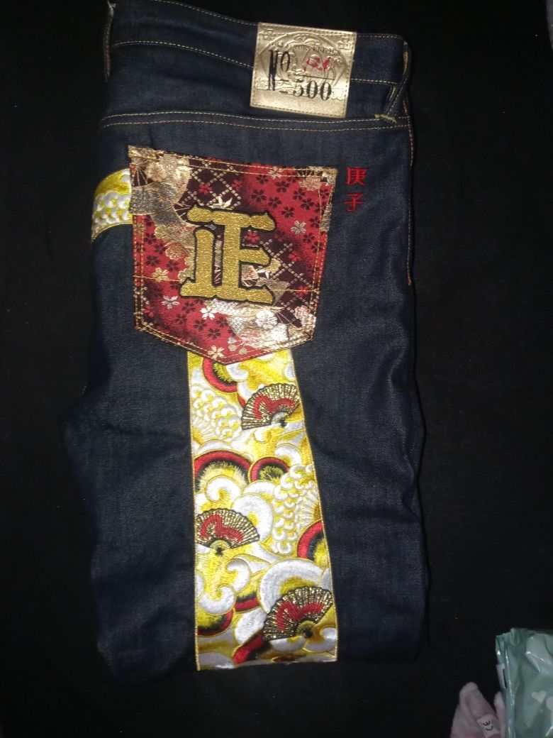 Evisu Year of the Rat collectors editiom Carrot fit Jeans