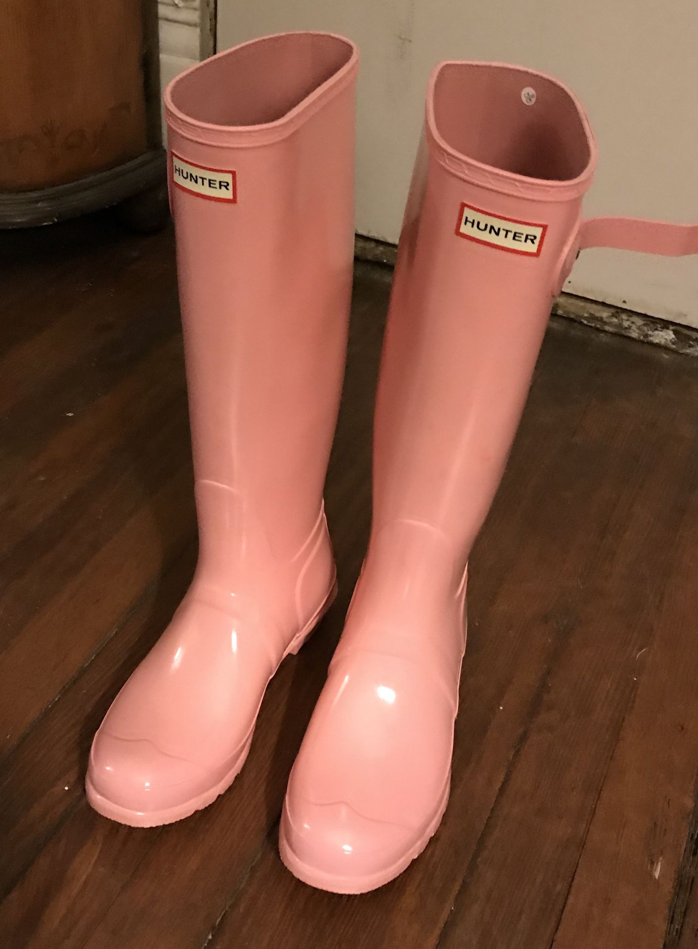 Brand new pink hunter boots size 10