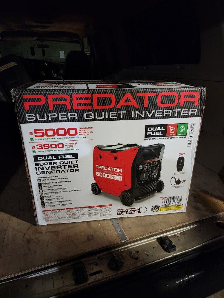PREDATOR 5000 Watt DualFuel SUPER QUIET Inverter Generator with Remote