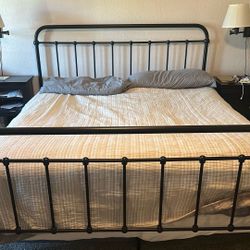 King Bed Set - Frame, Mattress & Box Spring 