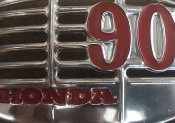 Honda 90 Emblem