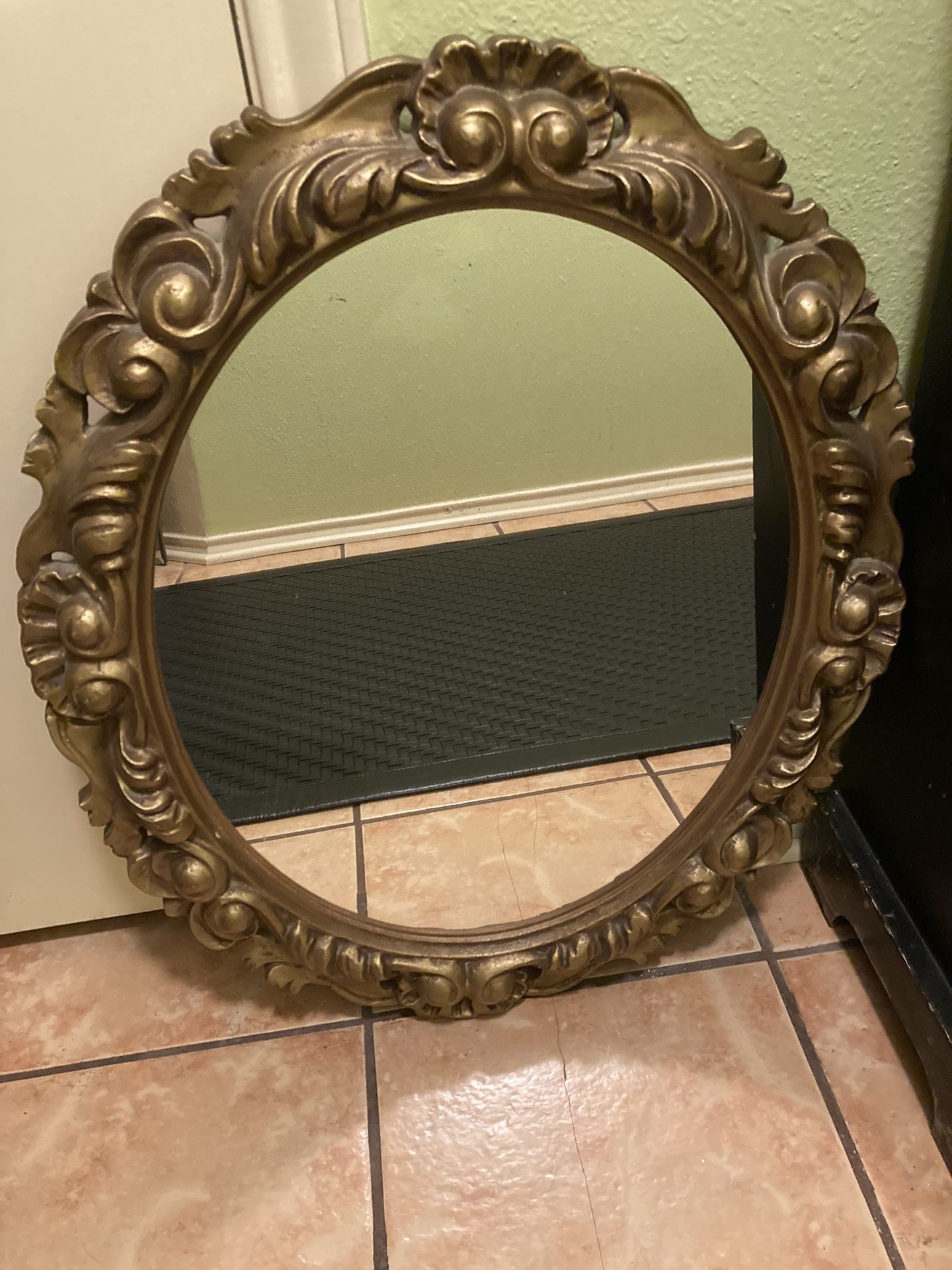$120- Beautiful Mid Century Hollywood Regency  Mirror
