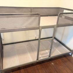 Twin Bunk Bed 
