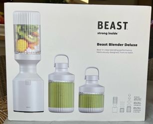 Beast Blender Deluxe - New in box! Blended Drinks & Portable Container