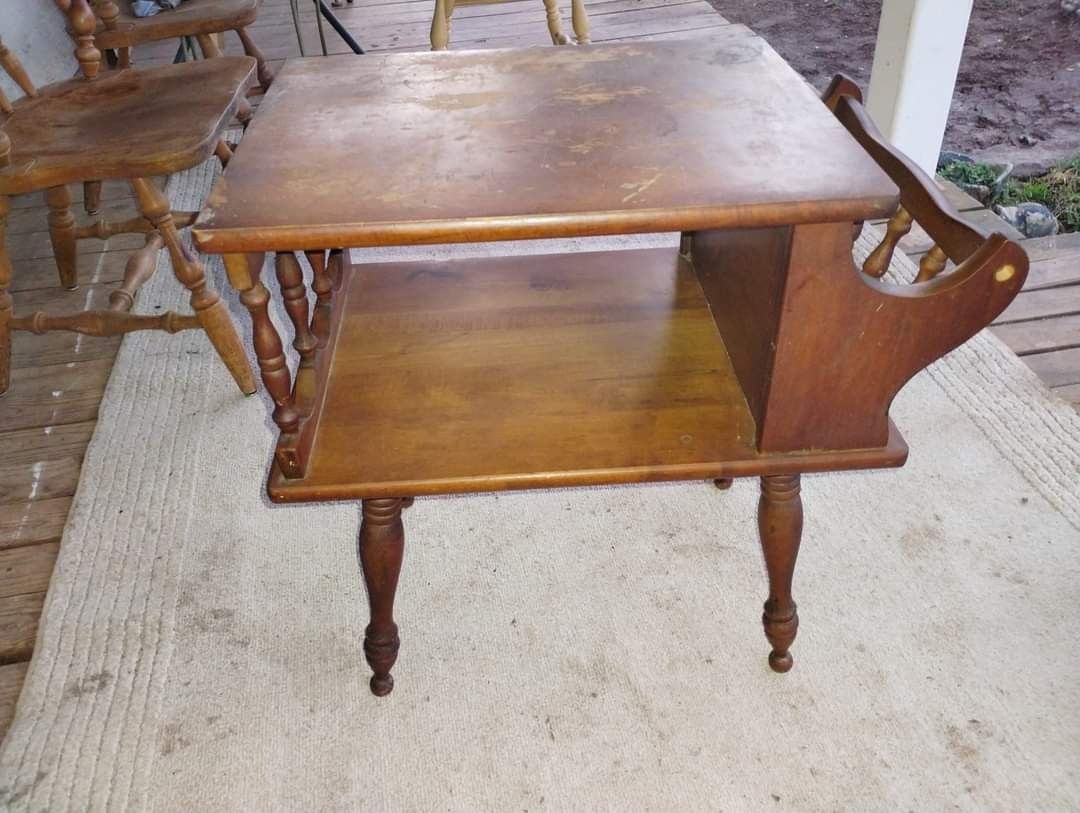 Vintage MCM Wooden End Table W/ Book Shelf