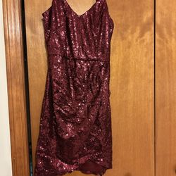 Women’s Beautiful Burgundy Sequin Wrap Dress By Lulus Size Small