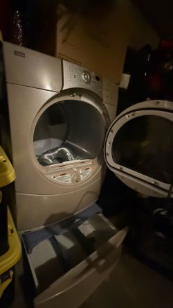 Secadora electrónica $200