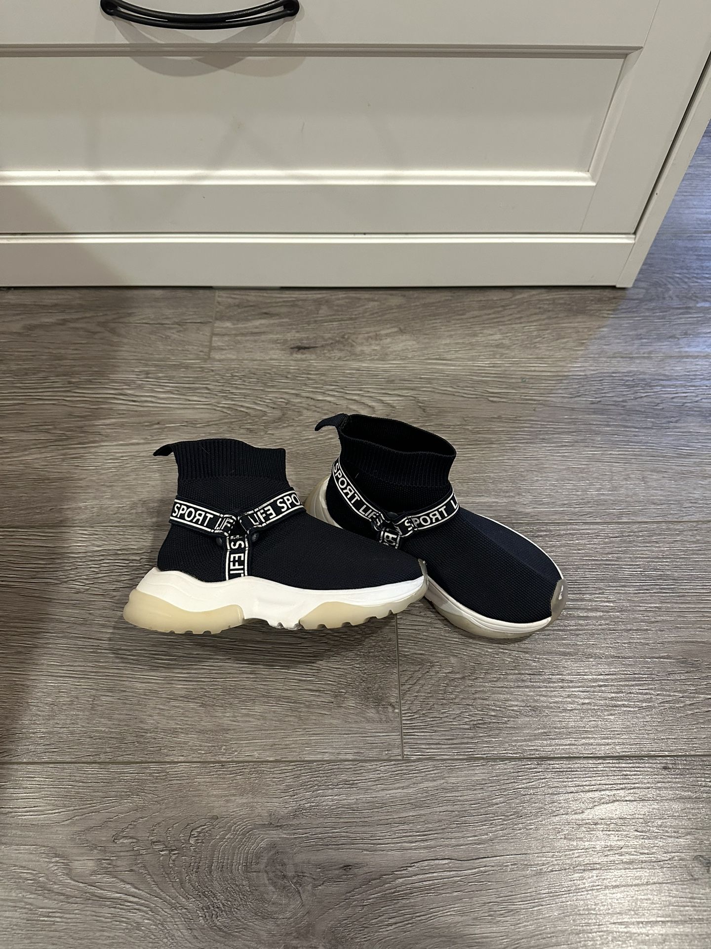 Kids Unisex Trendy Sport Shoes