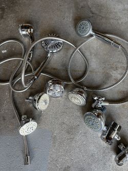 8 Shower Heads
