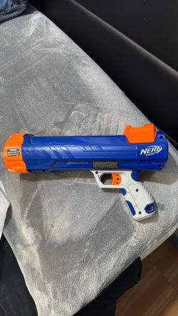 Nerf Dog Ball Launcher