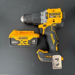 Dewalt 1/2” XR Hammerdrill kit